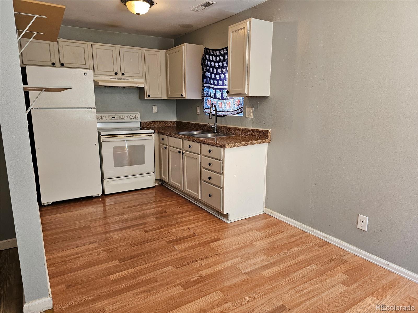 2157 Preuss Road, Unit C Colorado Springs, CO 80910 - Photo 4 of 10