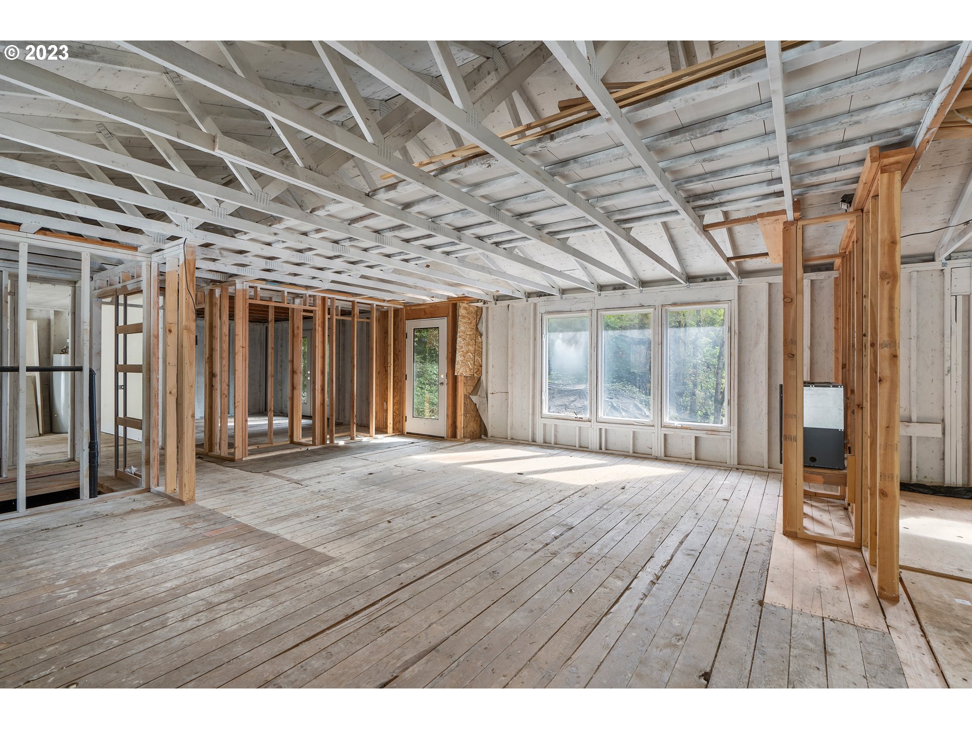 15370 Twin Fir Road Lake Oswego, OR 97035 - Photo 5 of 19 a view of livingroom with wooden floor