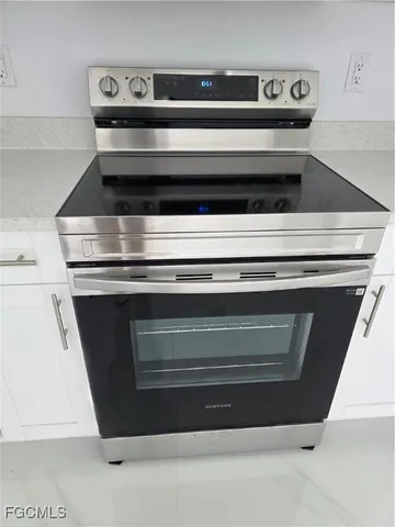 $850 | 821 Bell Boulevard, Lehigh Acres, FL 33974