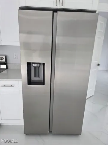 a close view of washer and dryer