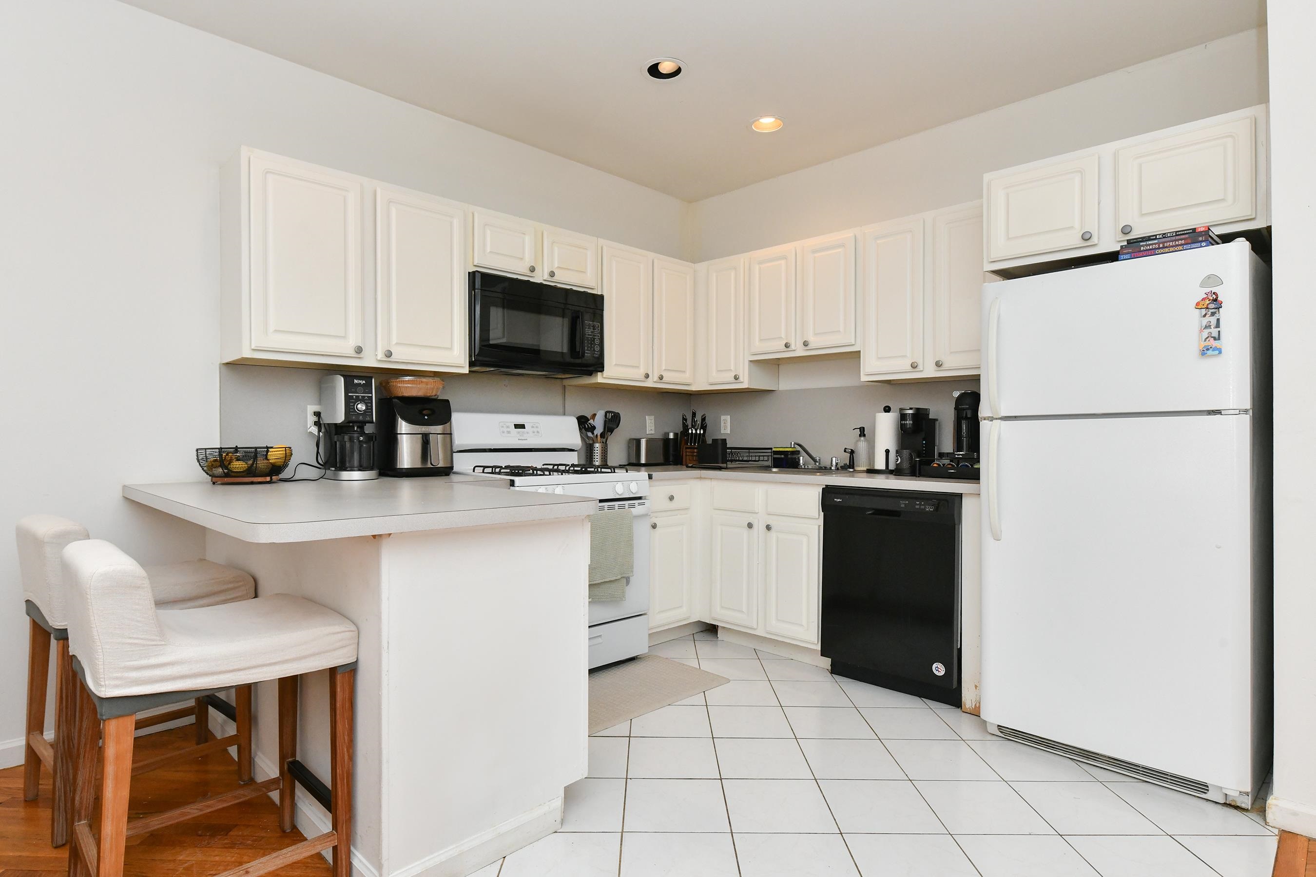 112 Clinton Street, Unit 1 Hoboken, NJ 07030 - Photo 6 of 13
