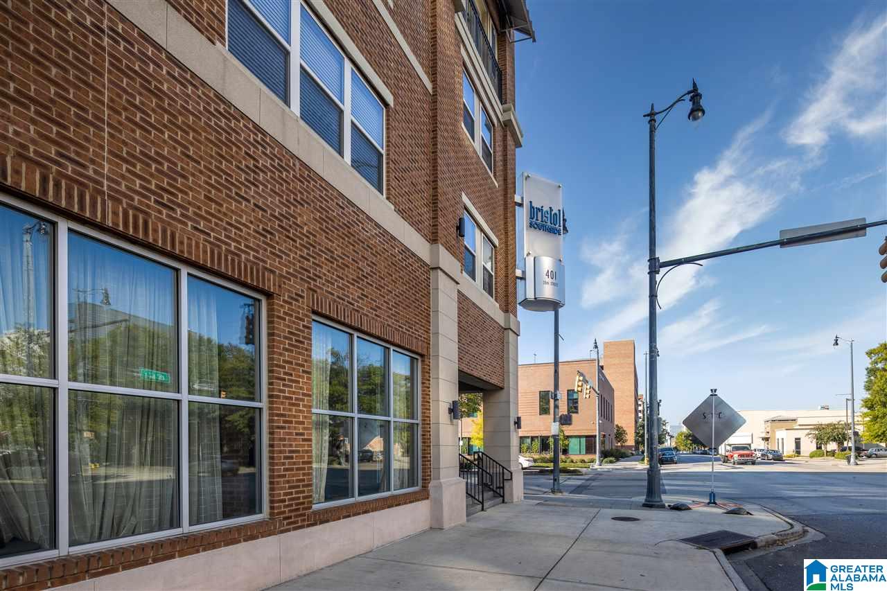 401 20th Street South, Unit 408 Birmingham, AL 35233 - Photo 5 of 36