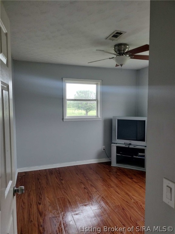 1117 East Cutshall Road Scottsburg, IN 47170 - Photo 21 of 29 Gallery Image 21