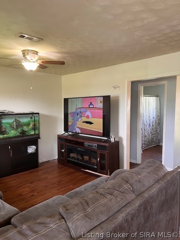 1117 East Cutshall Road Scottsburg, IN 47170 - Photo 8 of 29 Gallery Image 8