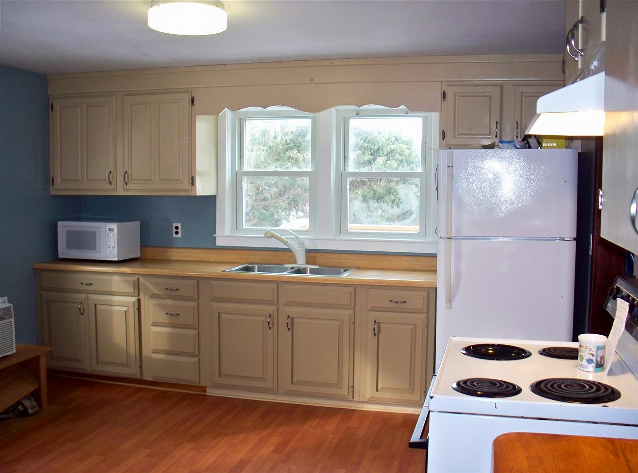 44 Loop Street Proctor, VT 05765 - Photo 2 of 20 Gallery Image 2