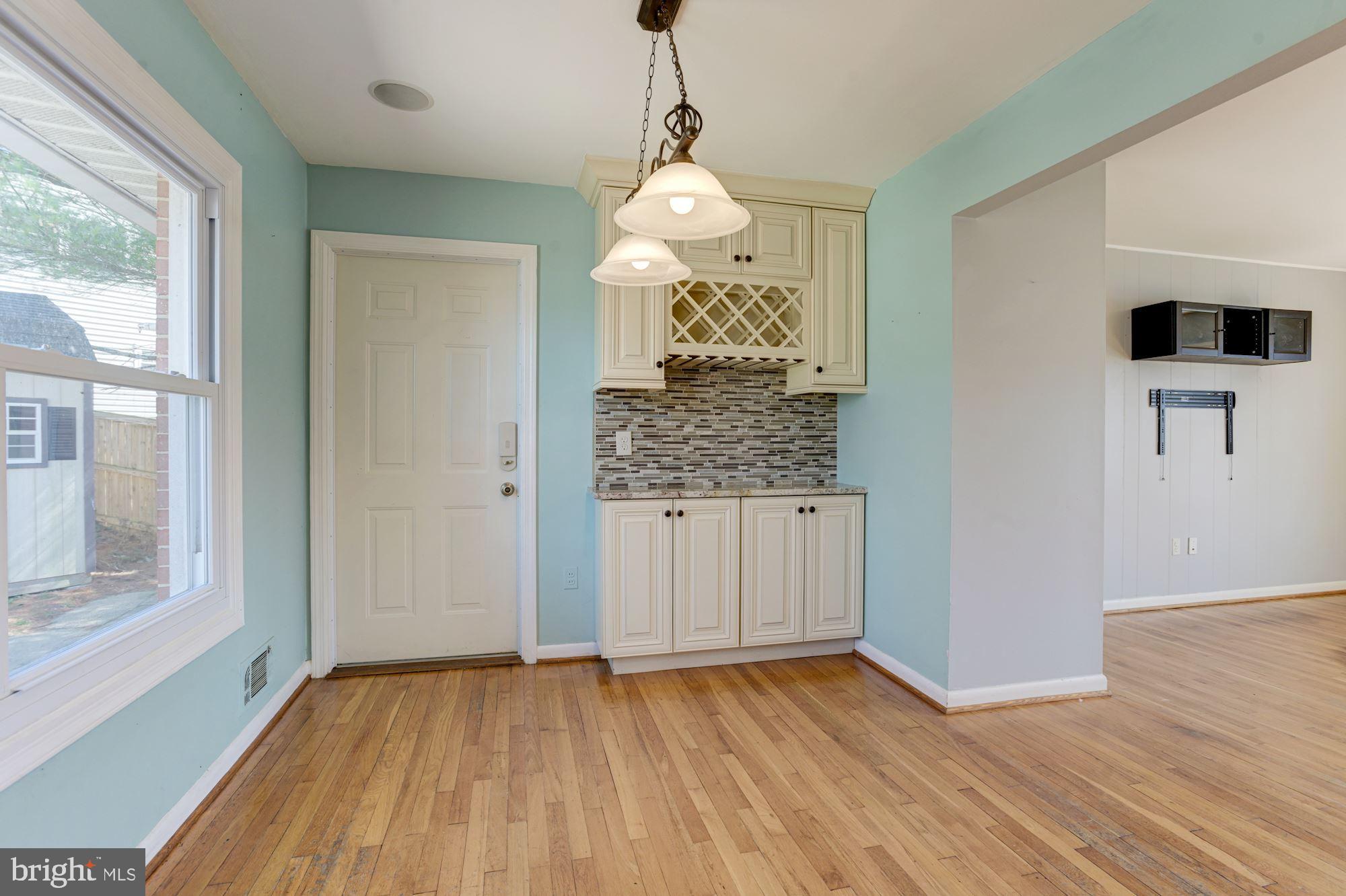 1920 Tadcaster Road Catonsville, MD 21228 - Photo 9 of 44 Dining Room