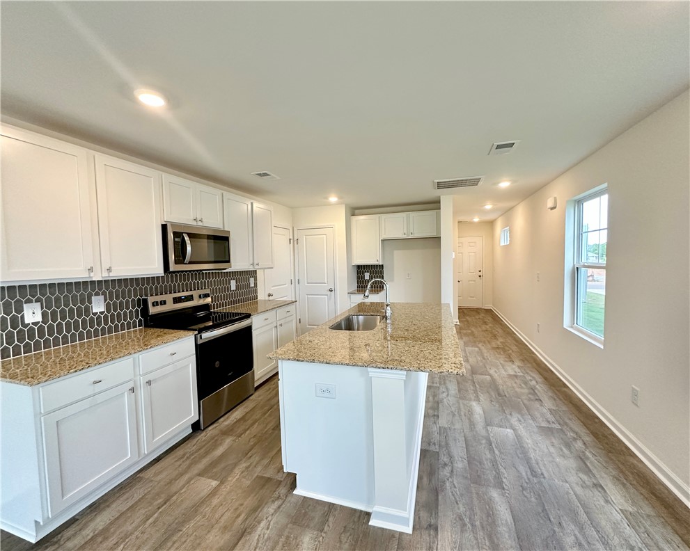 571 Seaborn Circle Pendleton, SC 29670 - Photo 11 of 28 *Picture from a similar Belmont. Not this actual unit.