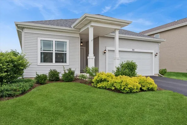 $485,000 | 721 Cherry Circle, Elburn, IL 60119