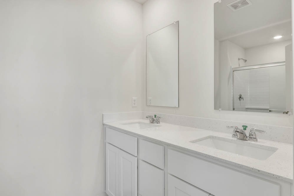 437 Lakeshore Court St. Charles, IL 60174 - Photo 15 of 16