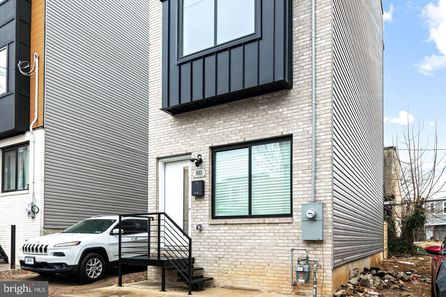 2322 Mutter Street Philadelphia, PA 19133 - Photo 2 of 34 a view of a car park in front of house