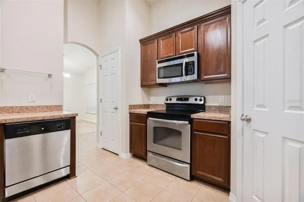 $375,990 | 677 Seneca Trail, St. Cloud, FL 34772