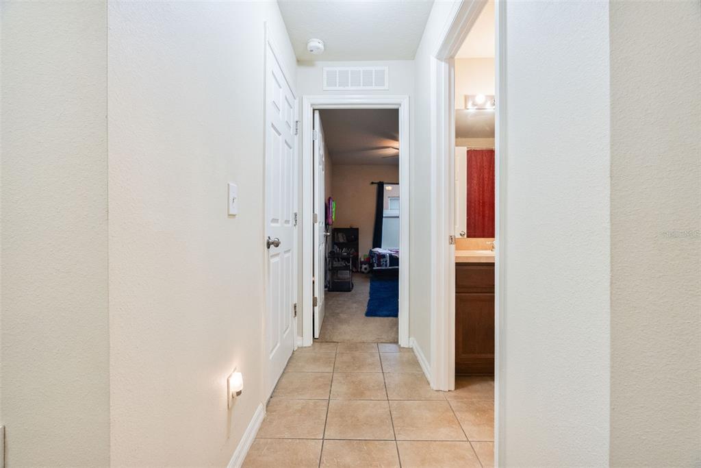 677 Seneca Trail St. Cloud, FL 34772 - Photo 33 of 47