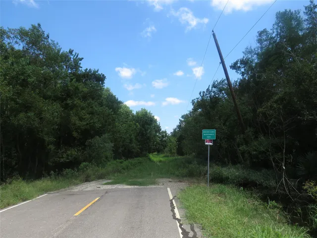 a view of an outdoor space and a yard
