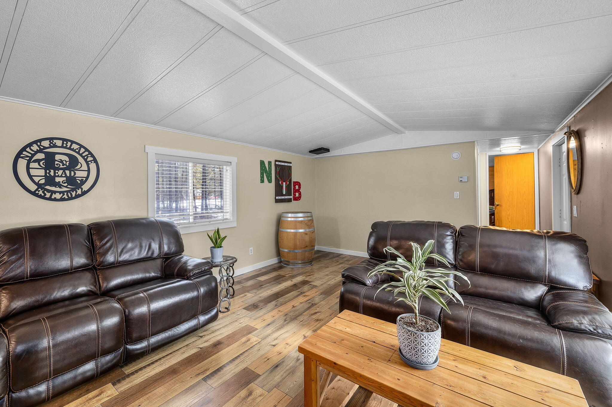 16146 Green Forest Road La Pine, OR 97739 - Photo 12 of 33 16146 Green Forest