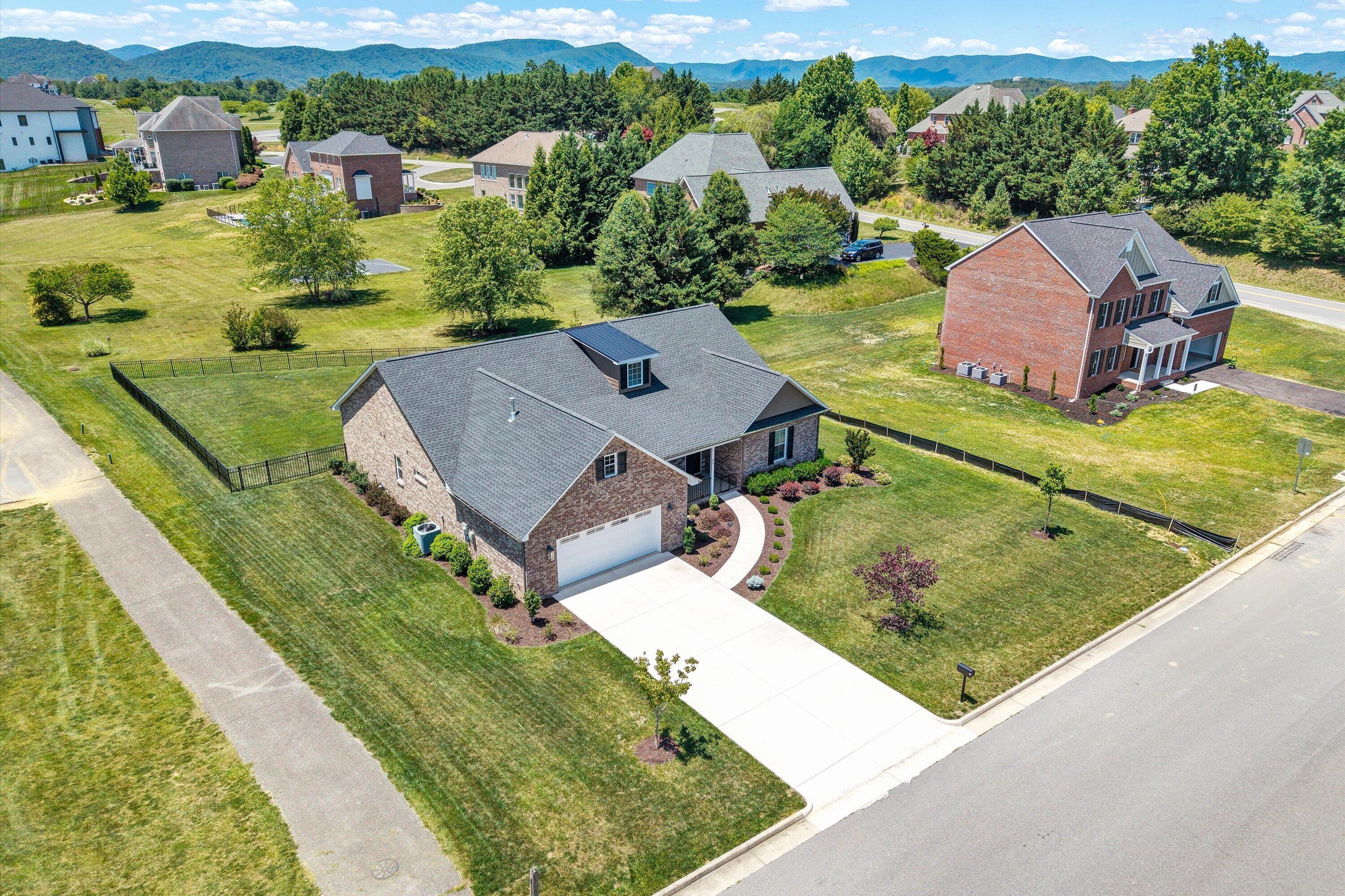42 Island Green Road Daleville, VA 24083 - Photo 4 of 46 04-SGP-0004