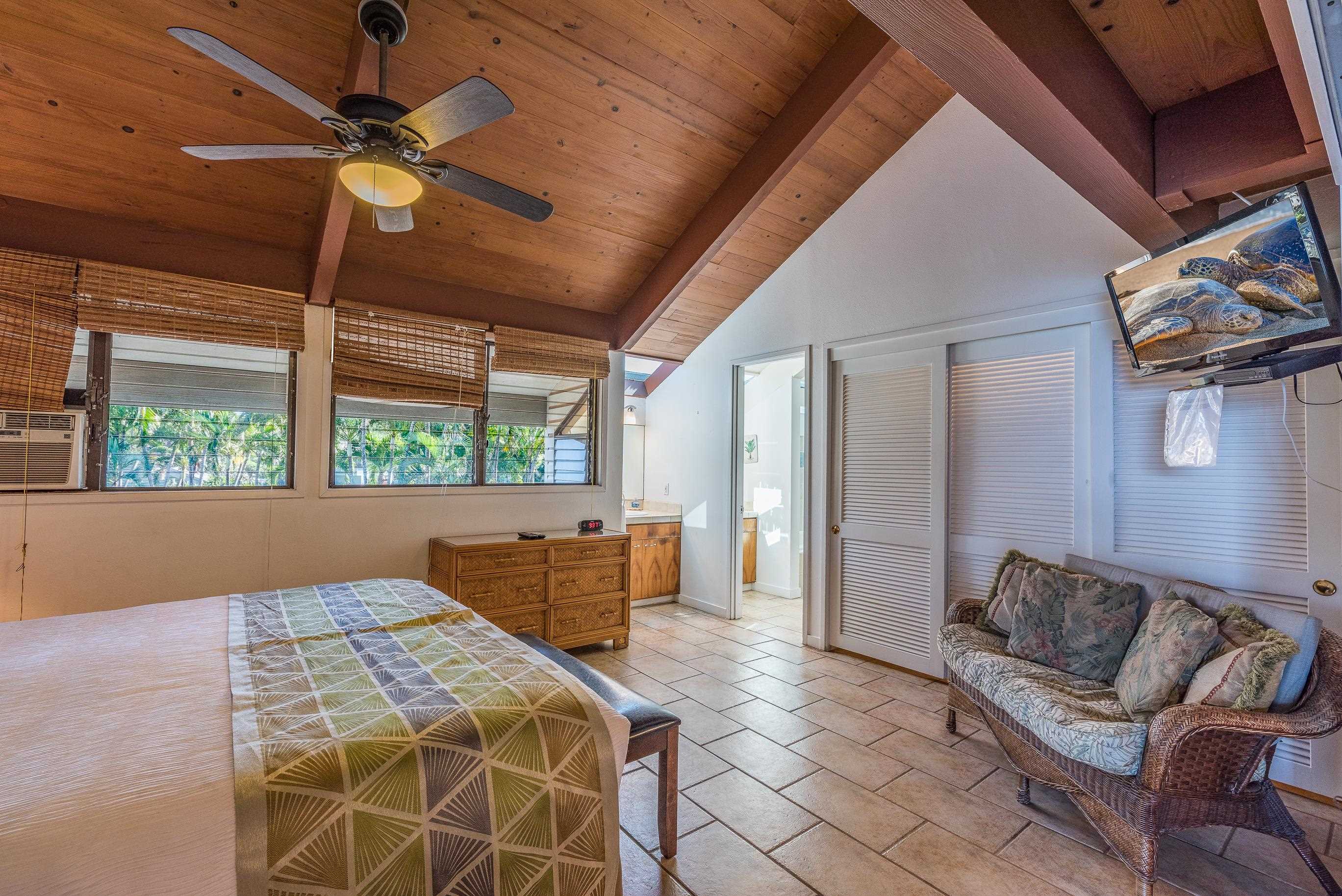 4521 Lower Honoapiilani Road, Unit 2B2 Lahaina, HI 96761 - Photo 26 of 41 Gallery Image 26
