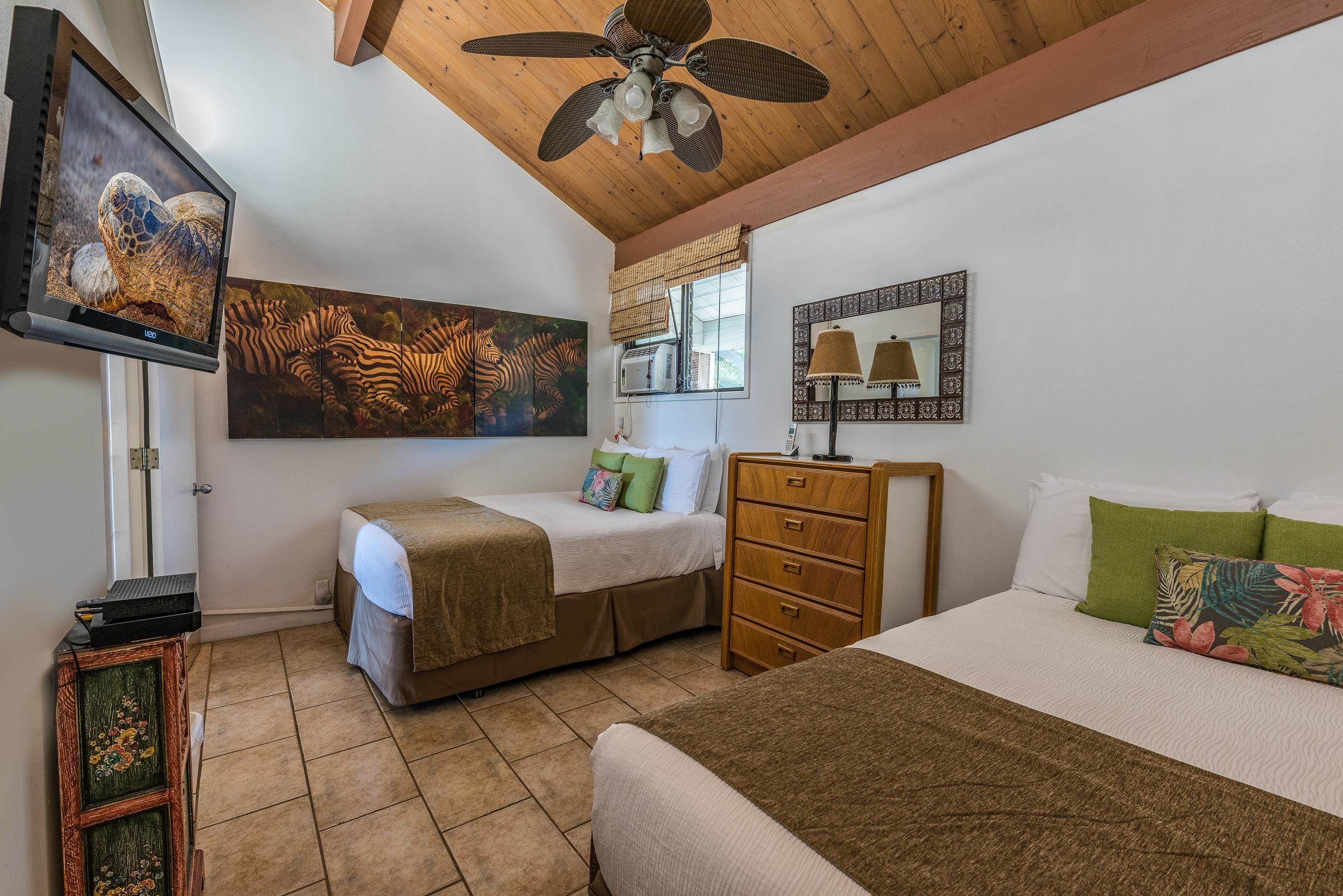 4521 Lower Honoapiilani Road, Unit 2B2 Lahaina, HI 96761 - Photo 32 of 41 Gallery Image 32