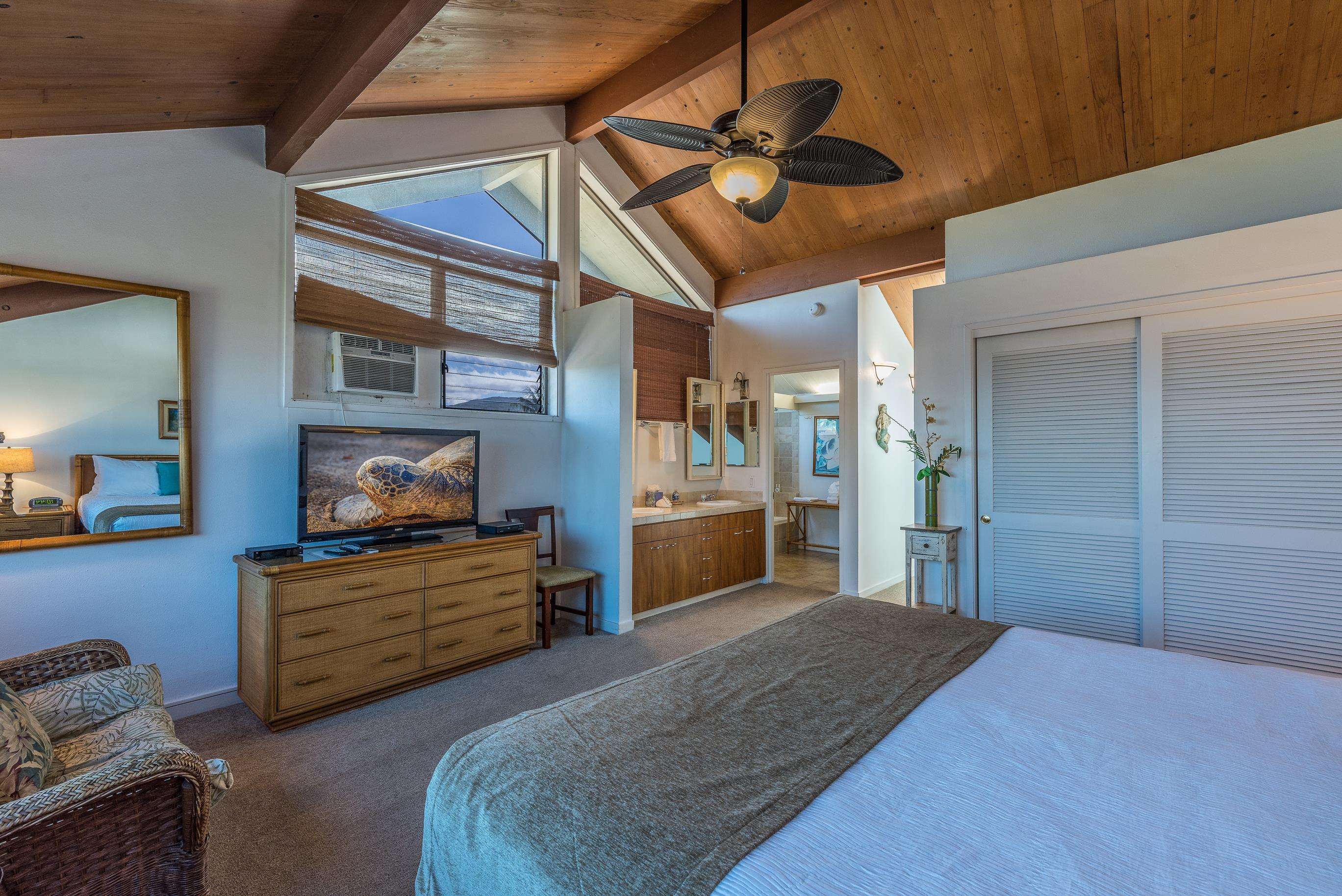 4521 Lower Honoapiilani Road, Unit 2B2 Lahaina, HI 96761 - Photo 38 of 41 Gallery Image 38