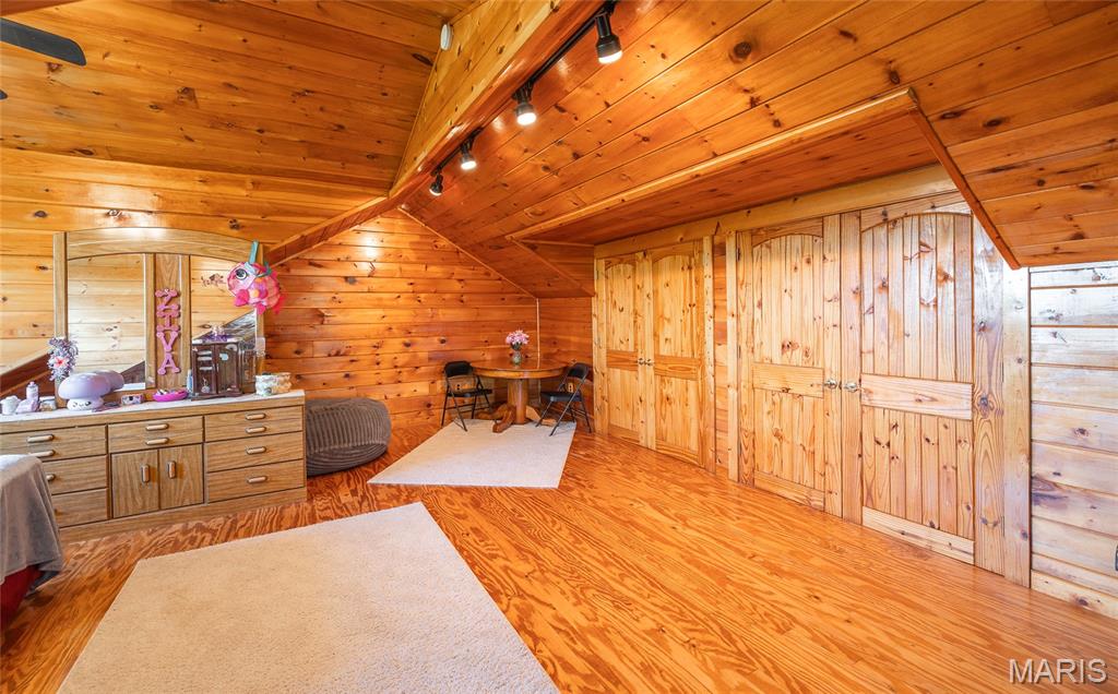 6720 Rock Road Bourbon, MO 65441 - Photo 18 of 72