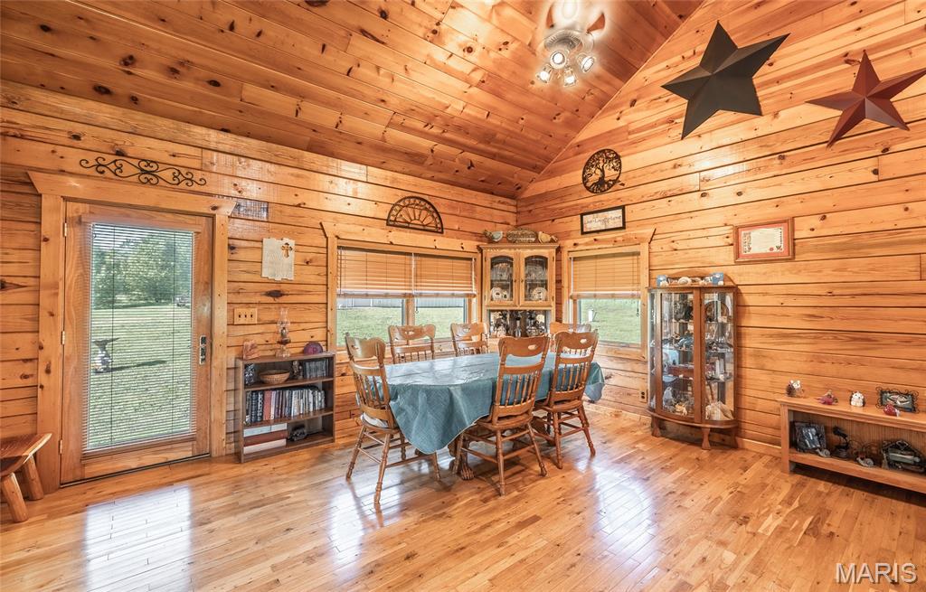 6720 Rock Road Bourbon, MO 65441 - Photo 7 of 72