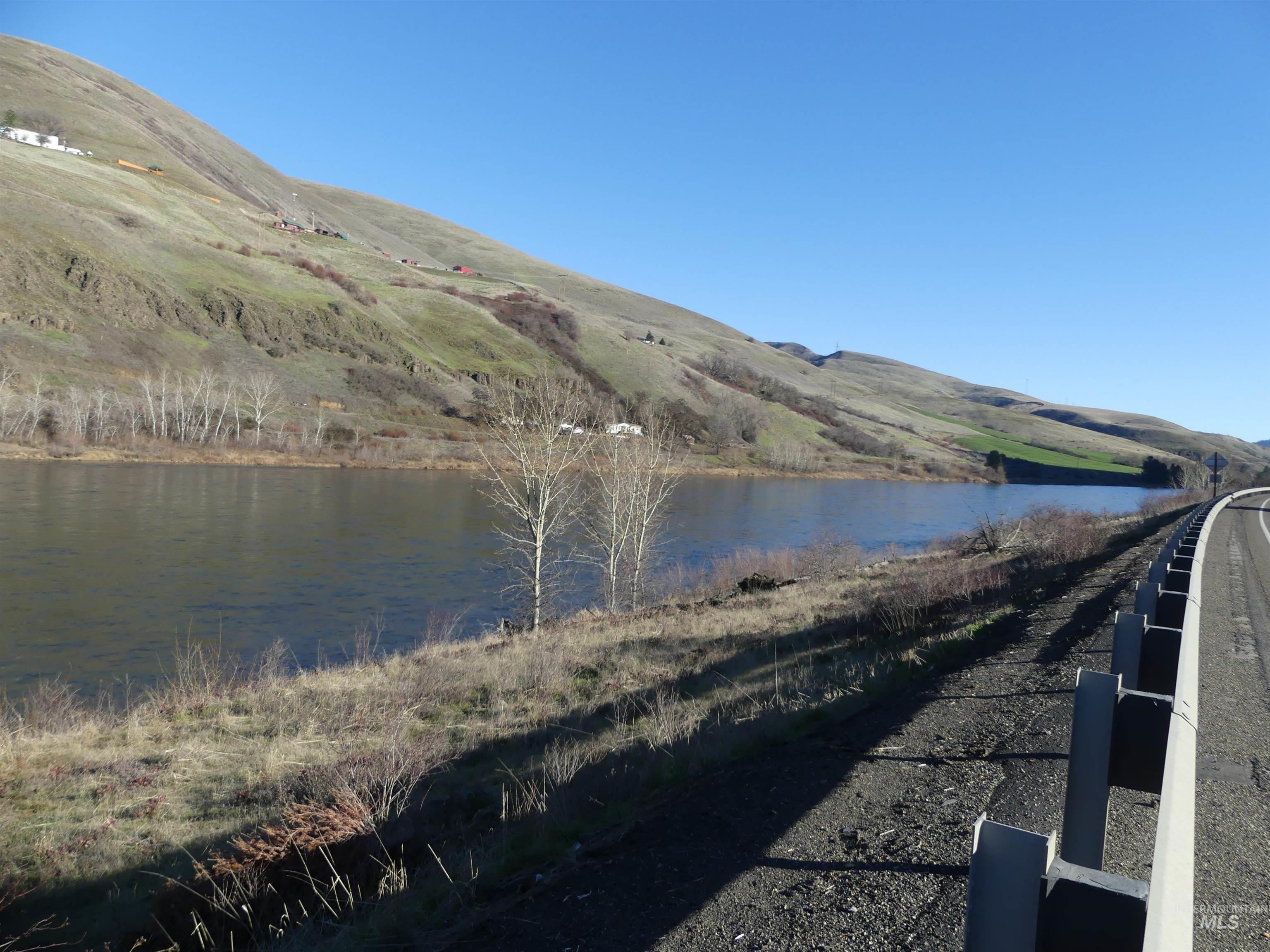 31388 Paradise Lane Lenore, ID 83541 - Photo 2 of 50