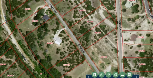 a view of an outdoor space and a yard