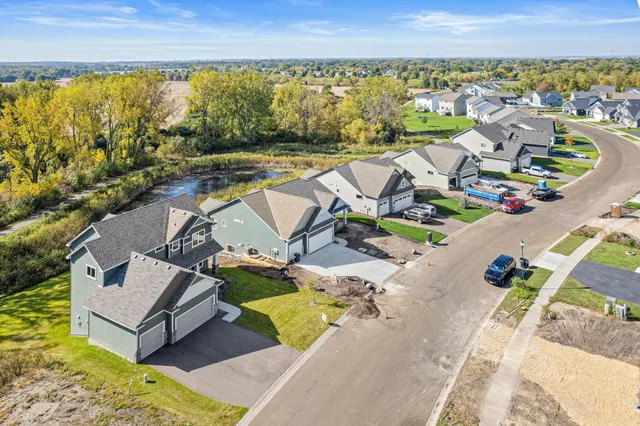 $599,900 | 1604 Spruce Street, Farmington, MN 55024