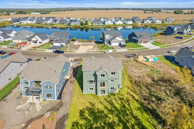 $599,900 | 1604 Spruce Street, Farmington, MN 55024