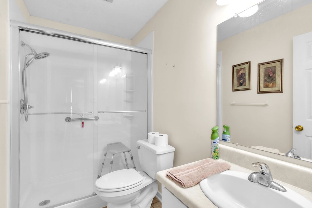 1291 Calhoun Road Greenwood, SC 29649 - Photo 22 of 27