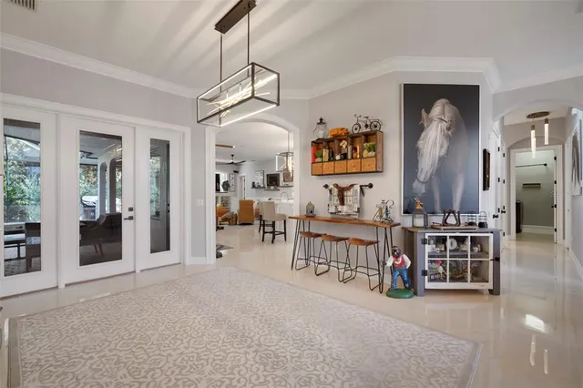a view of a livingroom with furniture