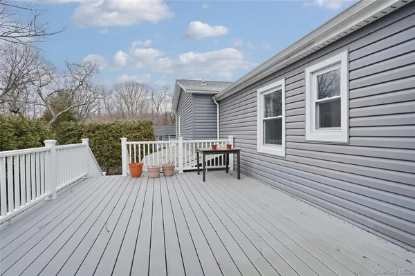 $899,000 | 6 Hemlock Lane, Thiells, NY 10984