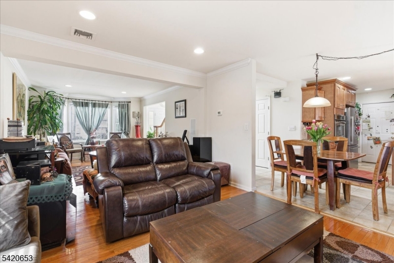 26 Eldora Road Parsippany, NJ 07054 - Photo 12 of 47