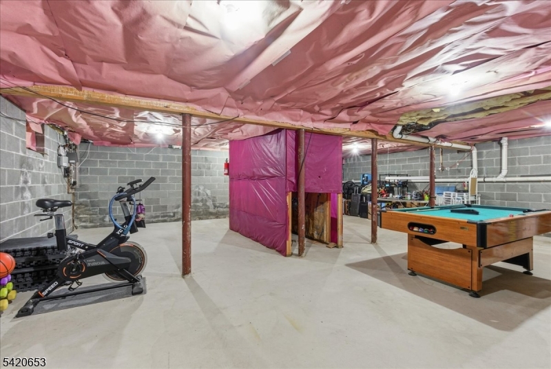 26 Eldora Road Parsippany, NJ 07054 - Photo 35 of 47