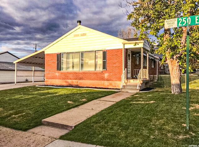 4572 South 250 East Washington Terrace, UT 84405 - Photo 1 of 1