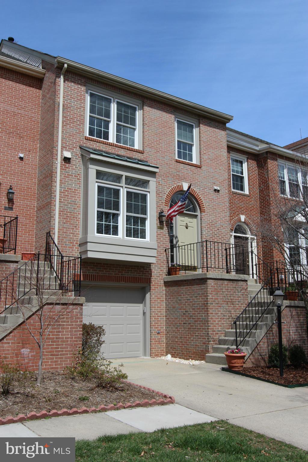 3817 Inverness Road Fairfax, VA 22033 - Photo 1 of 30 Exterior (Front)