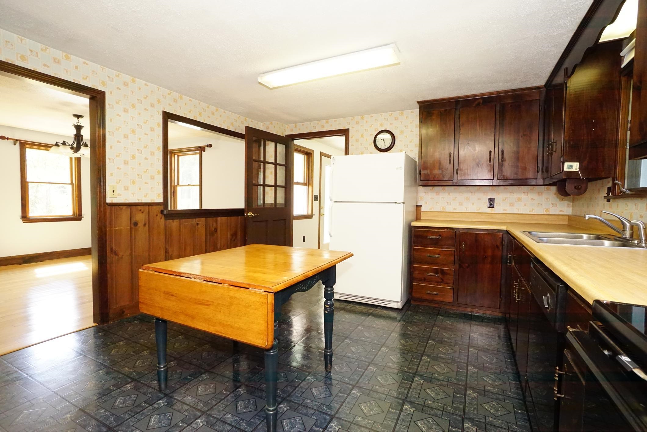 21 Chase Road Sandown, NH 03873 - Photo 16 of 60