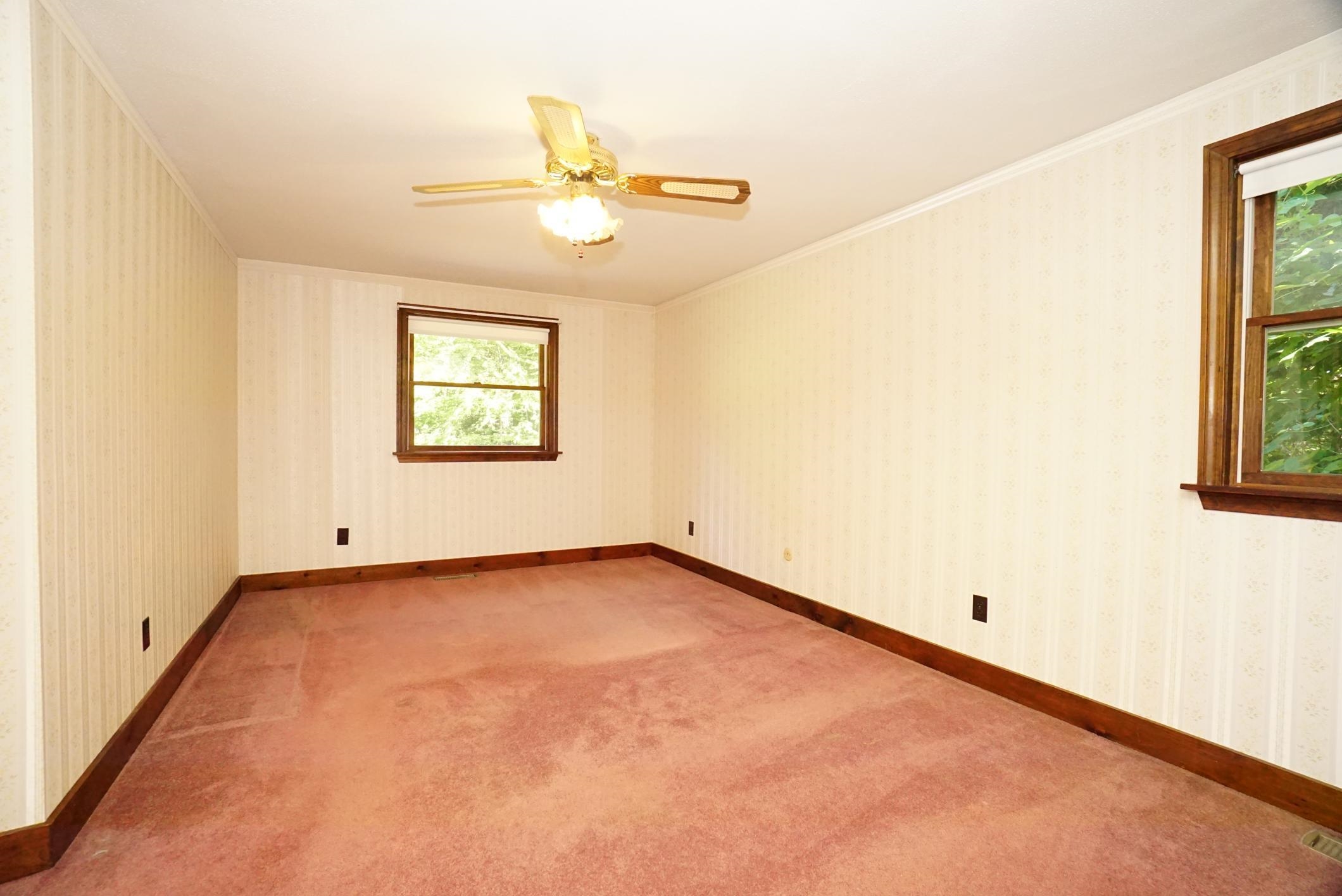 21 Chase Road Sandown, NH 03873 - Photo 25 of 60