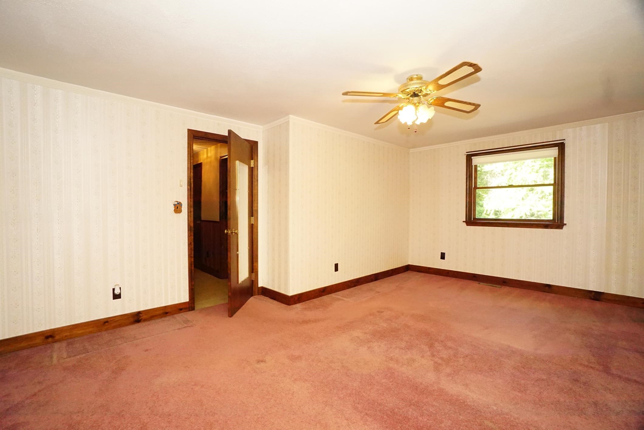 21 Chase Road Sandown, NH 03873 - Photo 26 of 60
