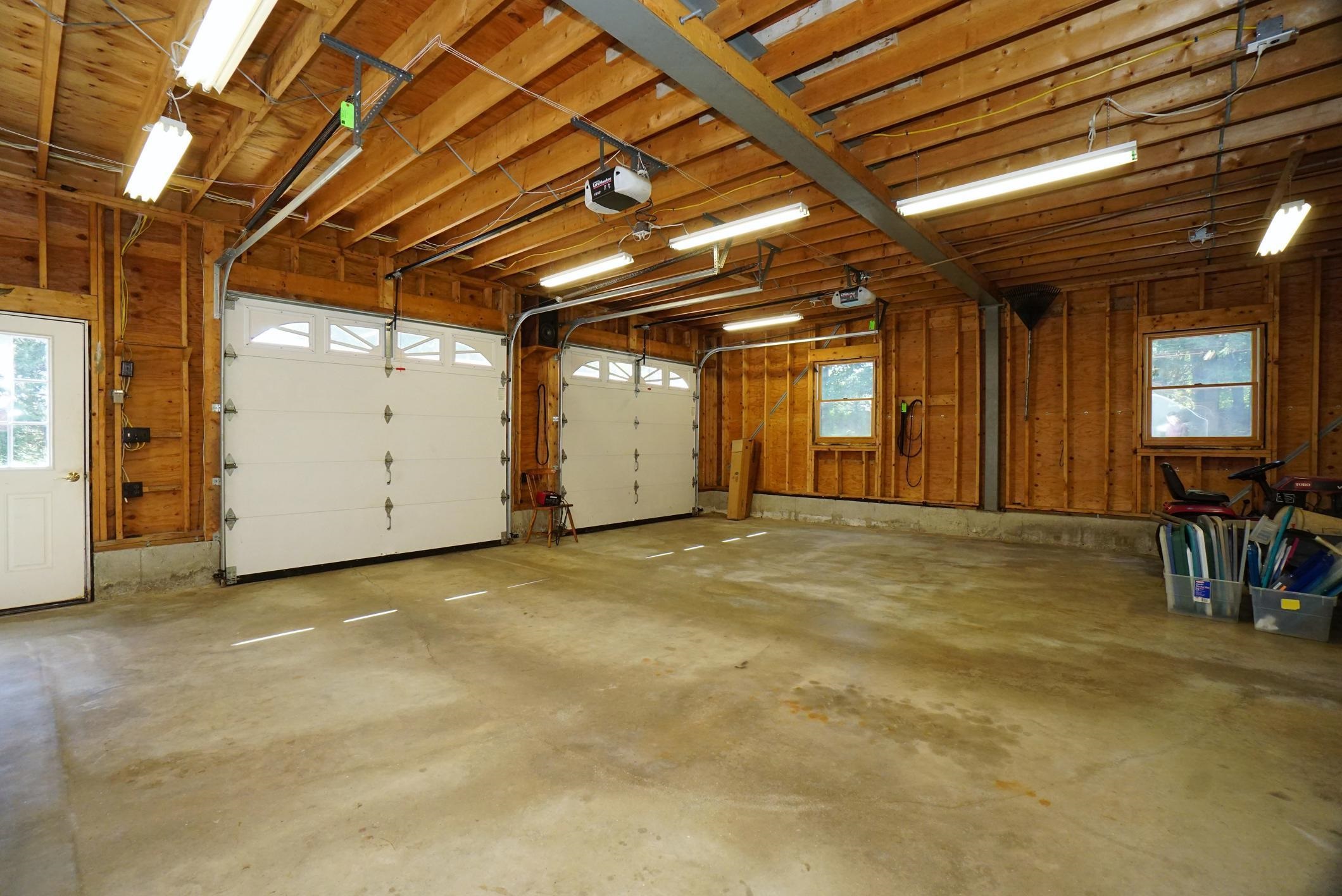 21 Chase Road Sandown, NH 03873 - Photo 48 of 60