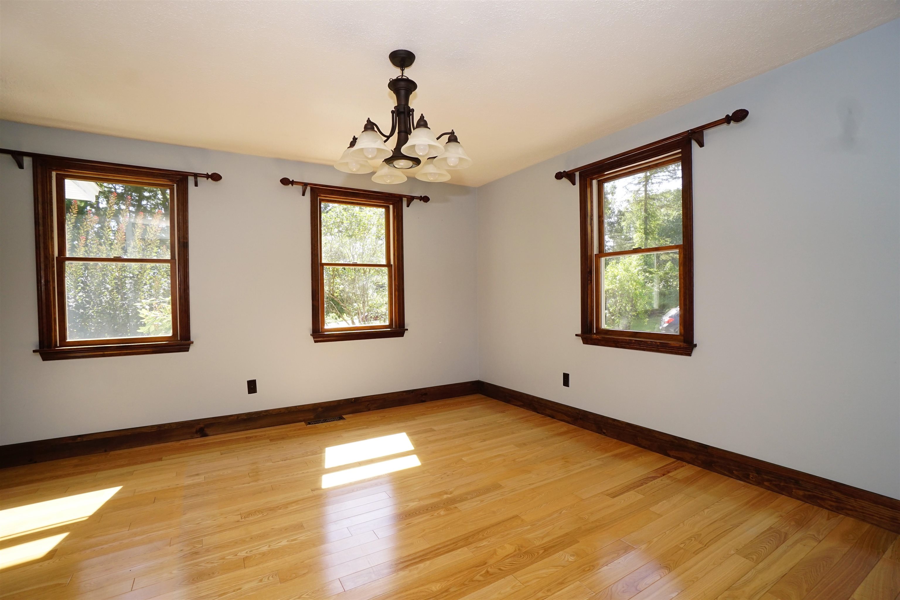 21 Chase Road Sandown, NH 03873 - Photo 7 of 60