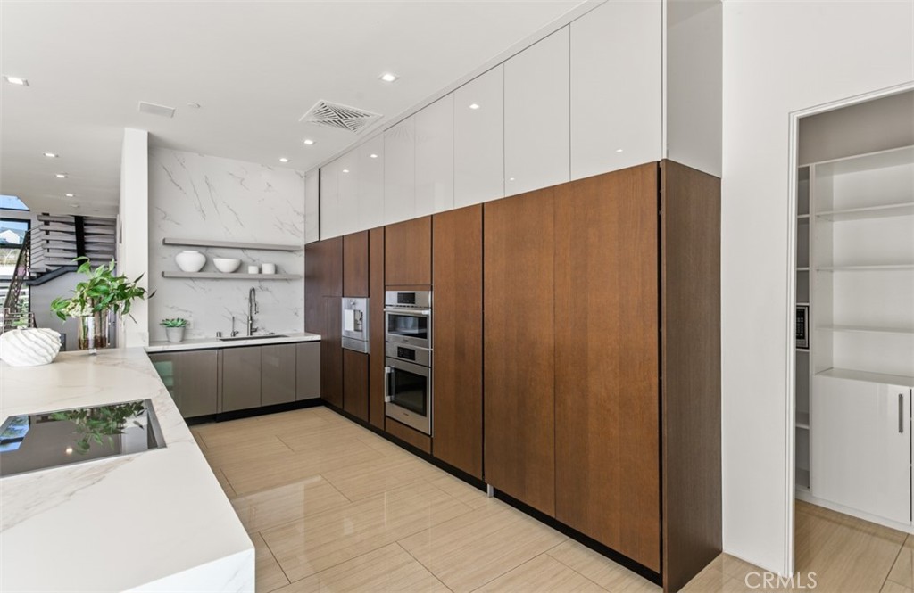 7 Pacific Wave Circle Dana Point, CA 92629 - Photo 11 of 69