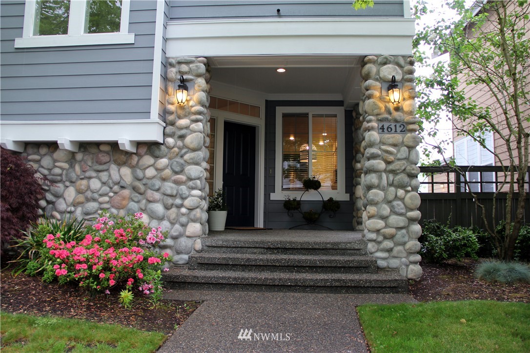 4612 Northeast 5th Street Renton, WA 98059 - Photo 2 of 25