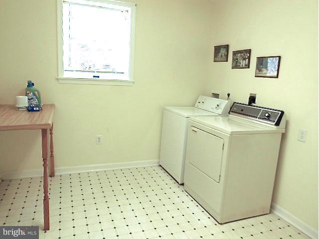 5130 Fox Tower Road Smithsburg, MD 21783 - Photo 23 of 30 a utility room with dryer and washer