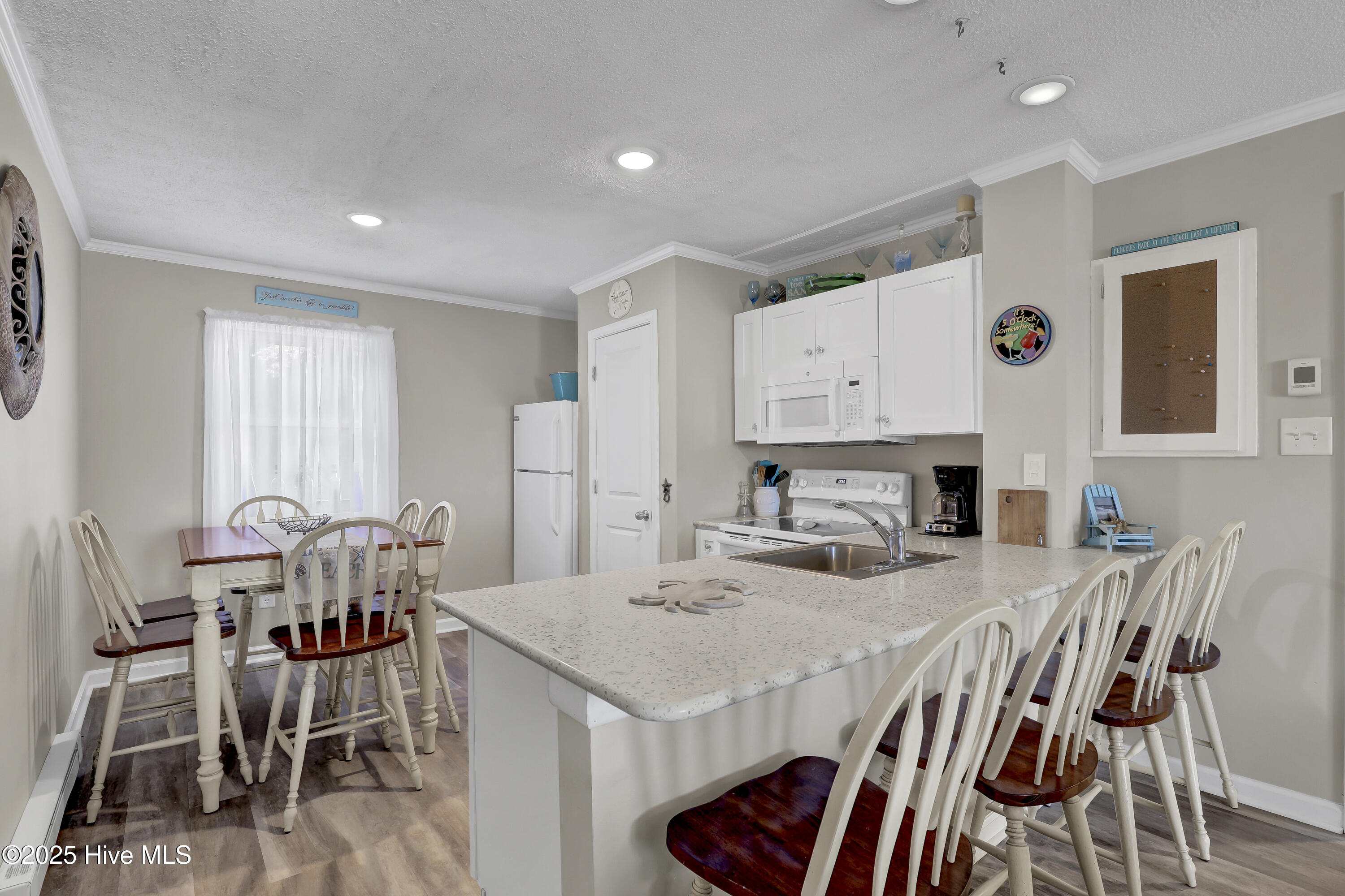 2264 New River Inlet Road, Unit 101 North Topsail Beach, NC 28460 - Photo 10 of 33 6G8A7560