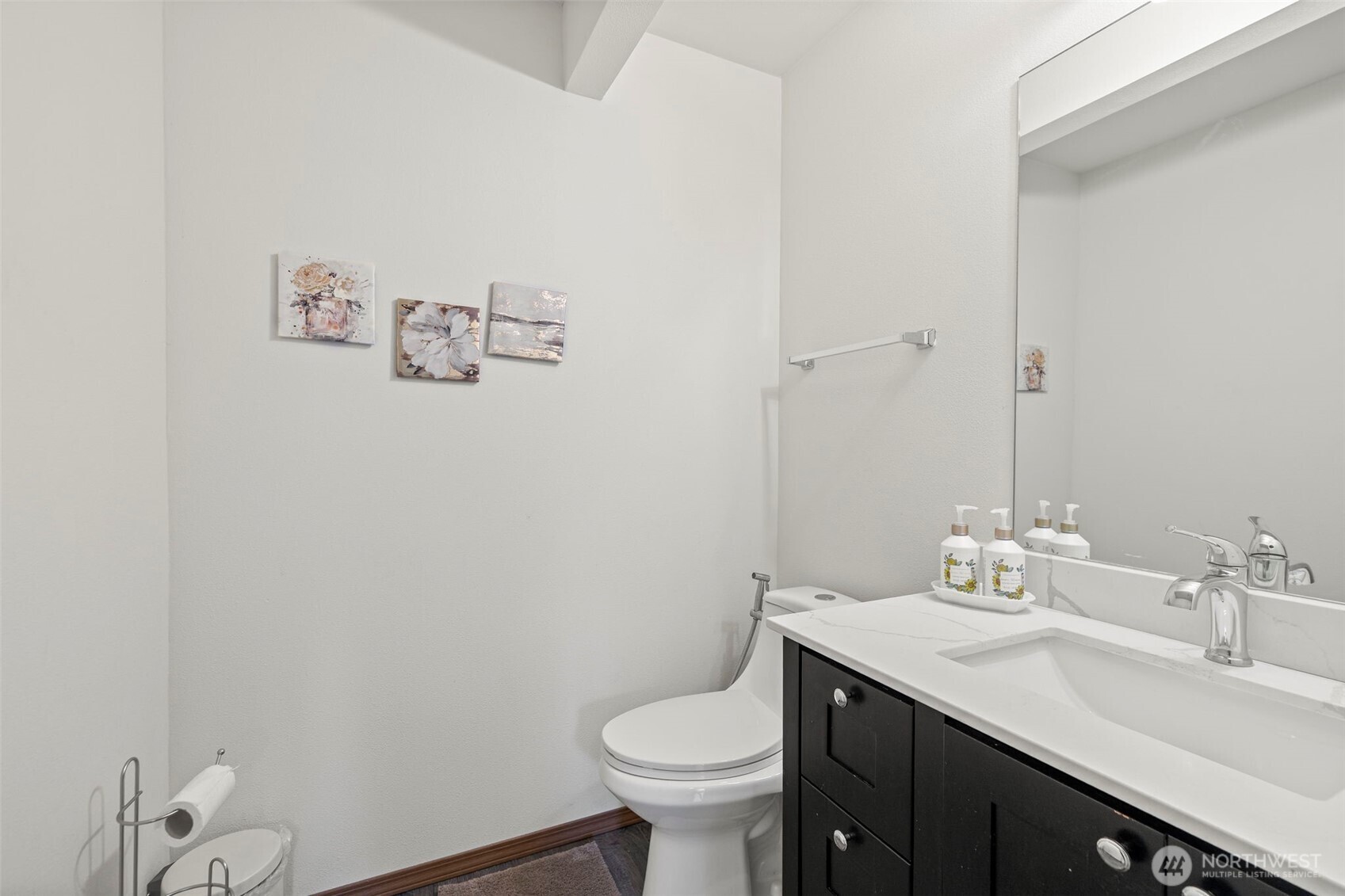 306 Poppy Road Bothell, WA 98012 - Photo 4 of 31