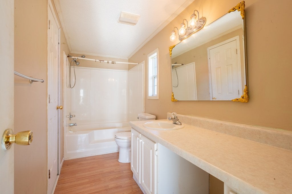 245 Ridgetop Drive Rural Retreat, VA 24368 - Photo 23 of 56 Gallery Image 23