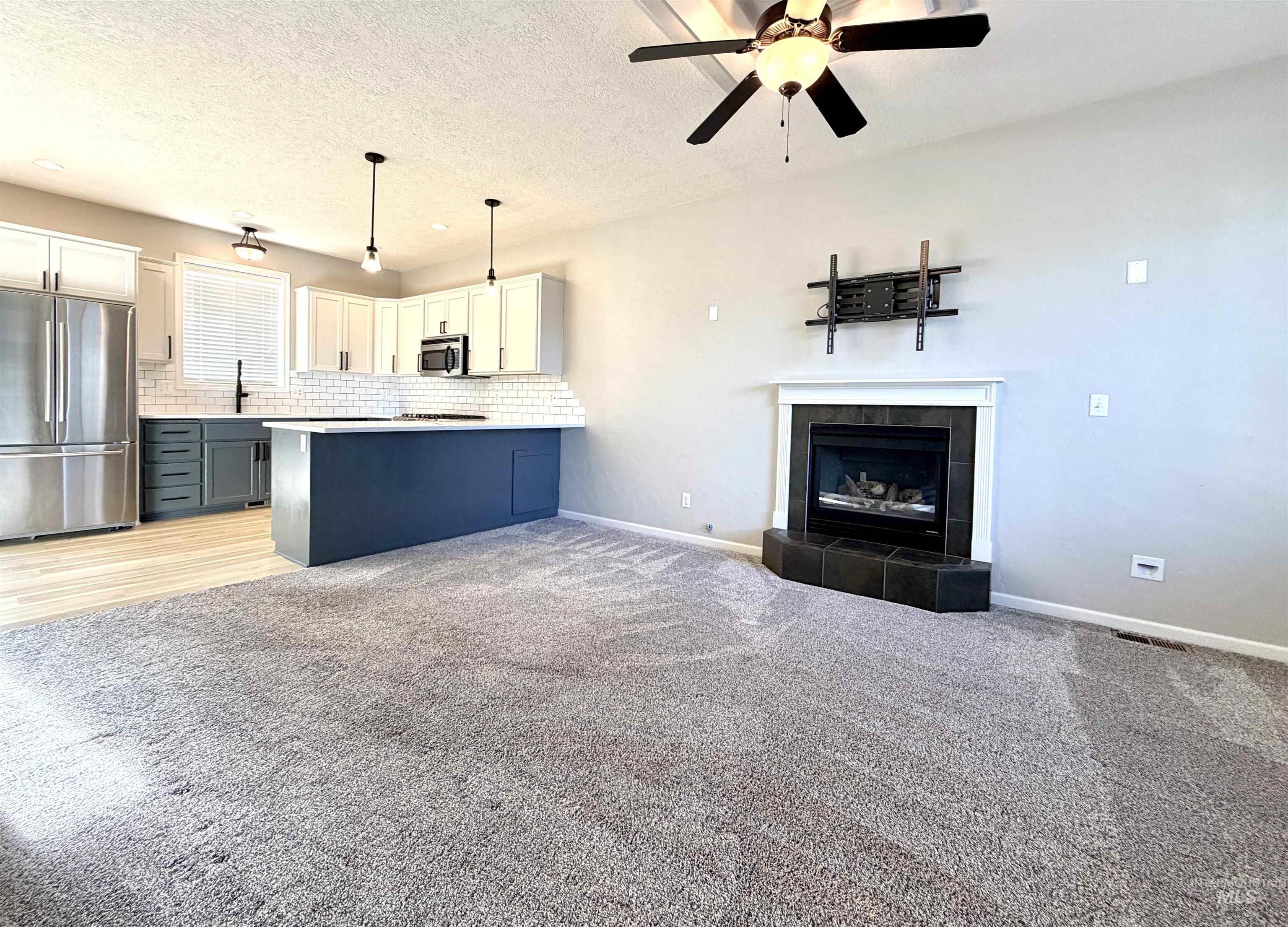 2415 White Moscow, ID 83843 - Photo 2 of 8