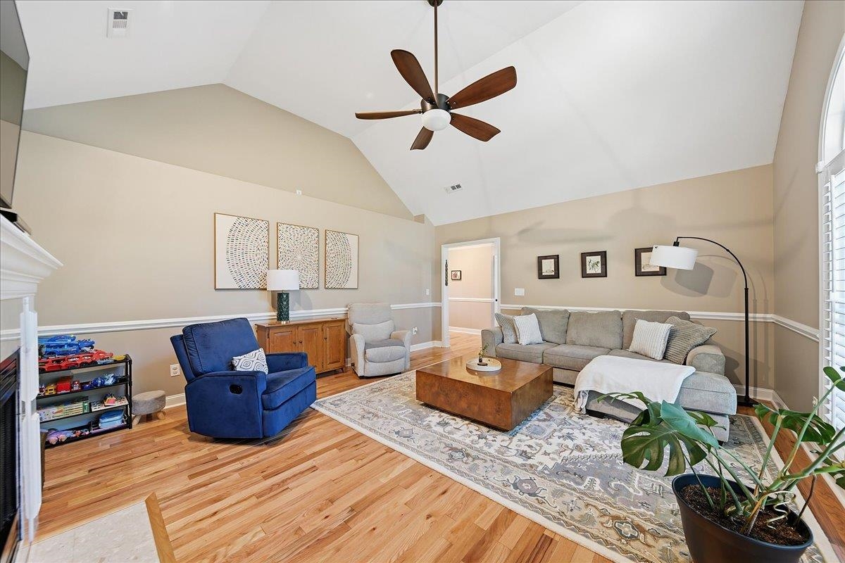 24 Carriage Drive Greer, SC 29651 - Photo 7 of 41