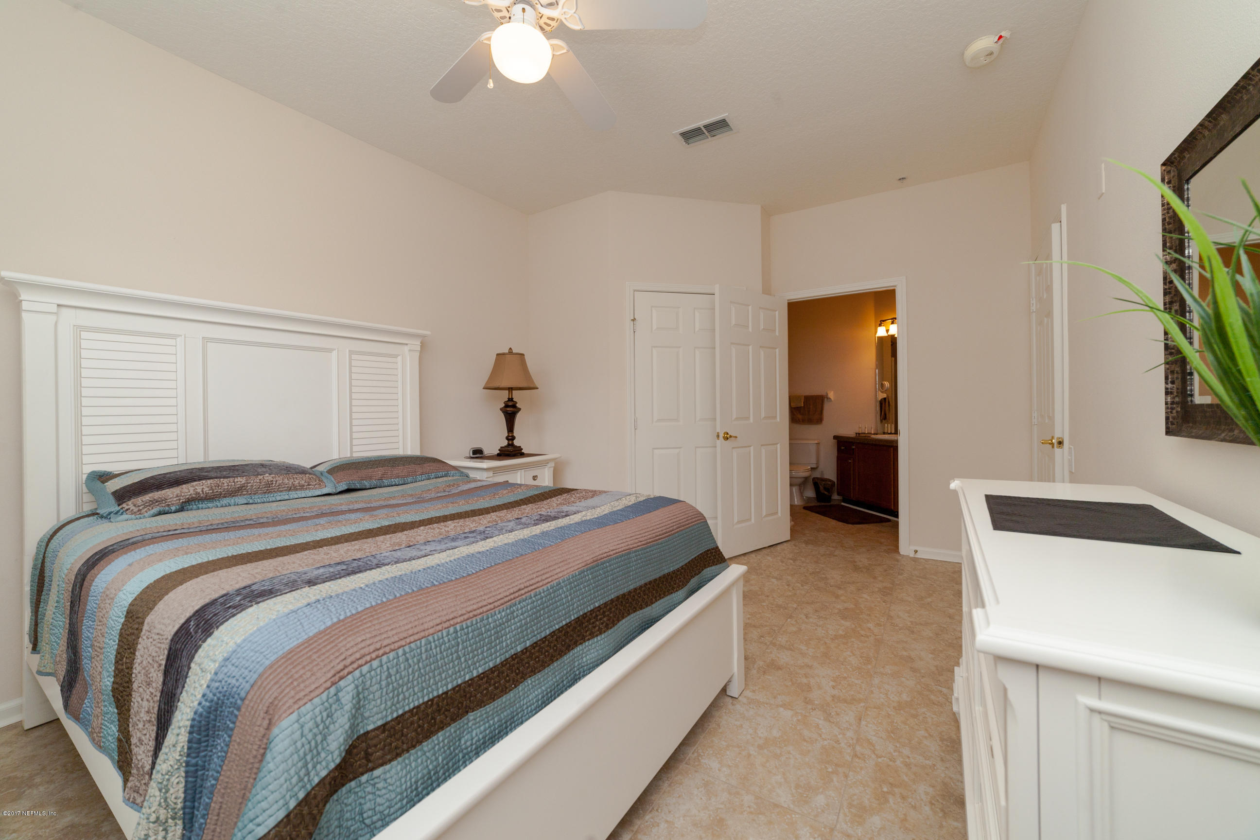 10550 Baymeadows Road, Unit 202 Jacksonville, FL 32256 - Photo 14 of 29 Master View 2