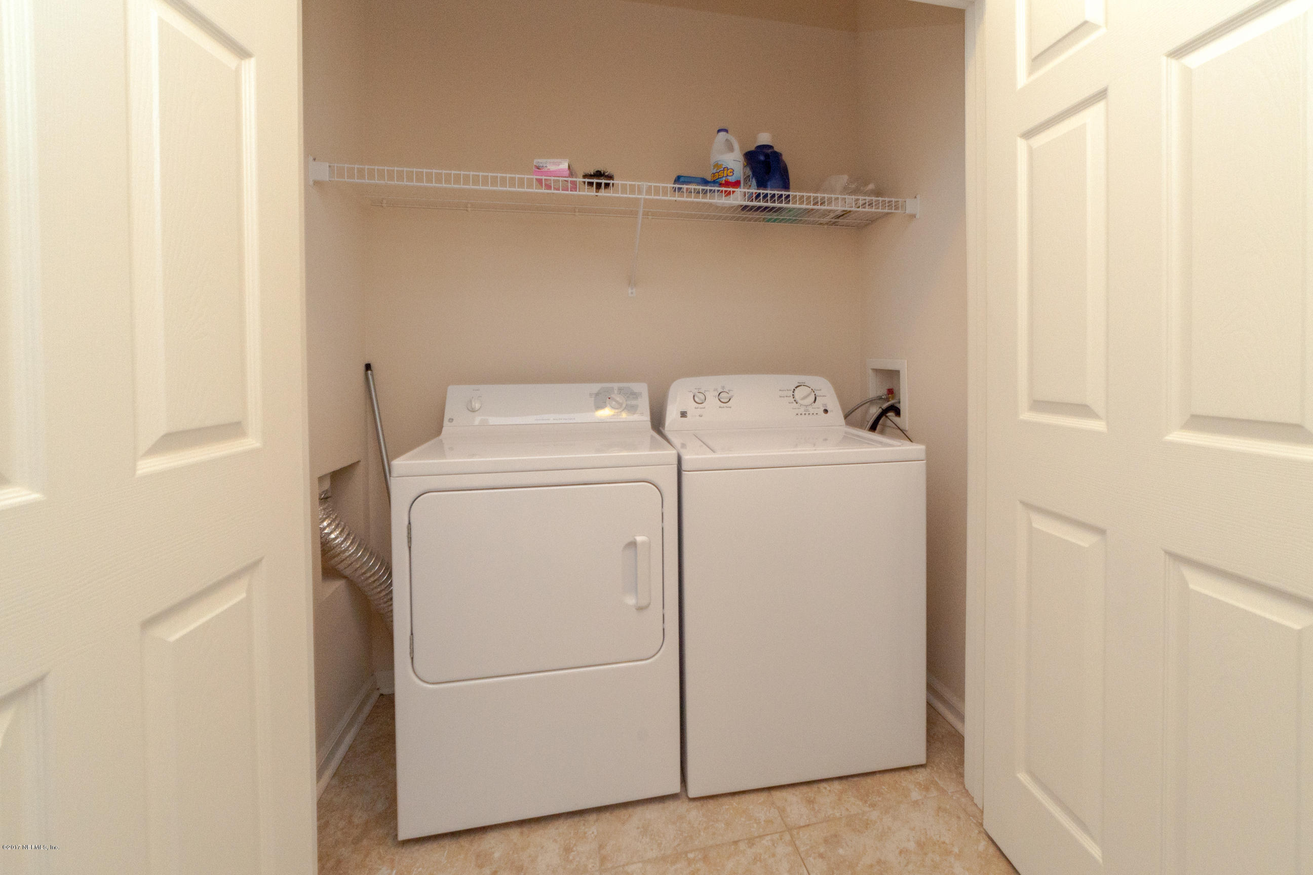 10550 Baymeadows Road, Unit 202 Jacksonville, FL 32256 - Photo 19 of 29 Laundry